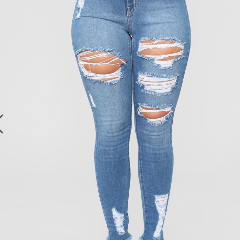 High waisted fashion nova distressed jeans